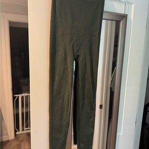 Blanqi Maternity Green Leggings